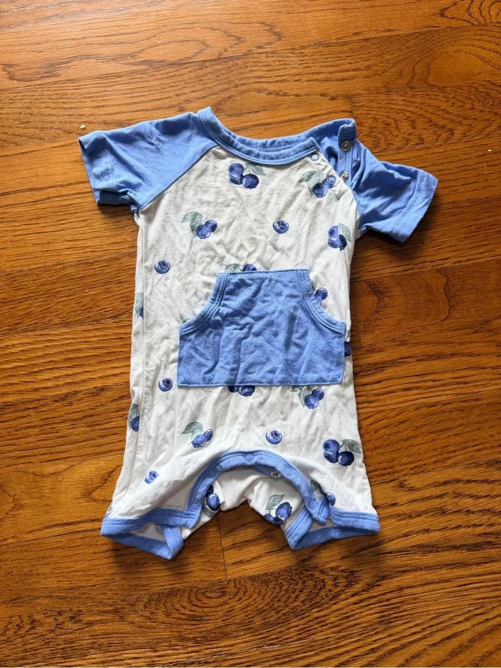 Kyte BABY Blue & White Blueberry Print Onesie
